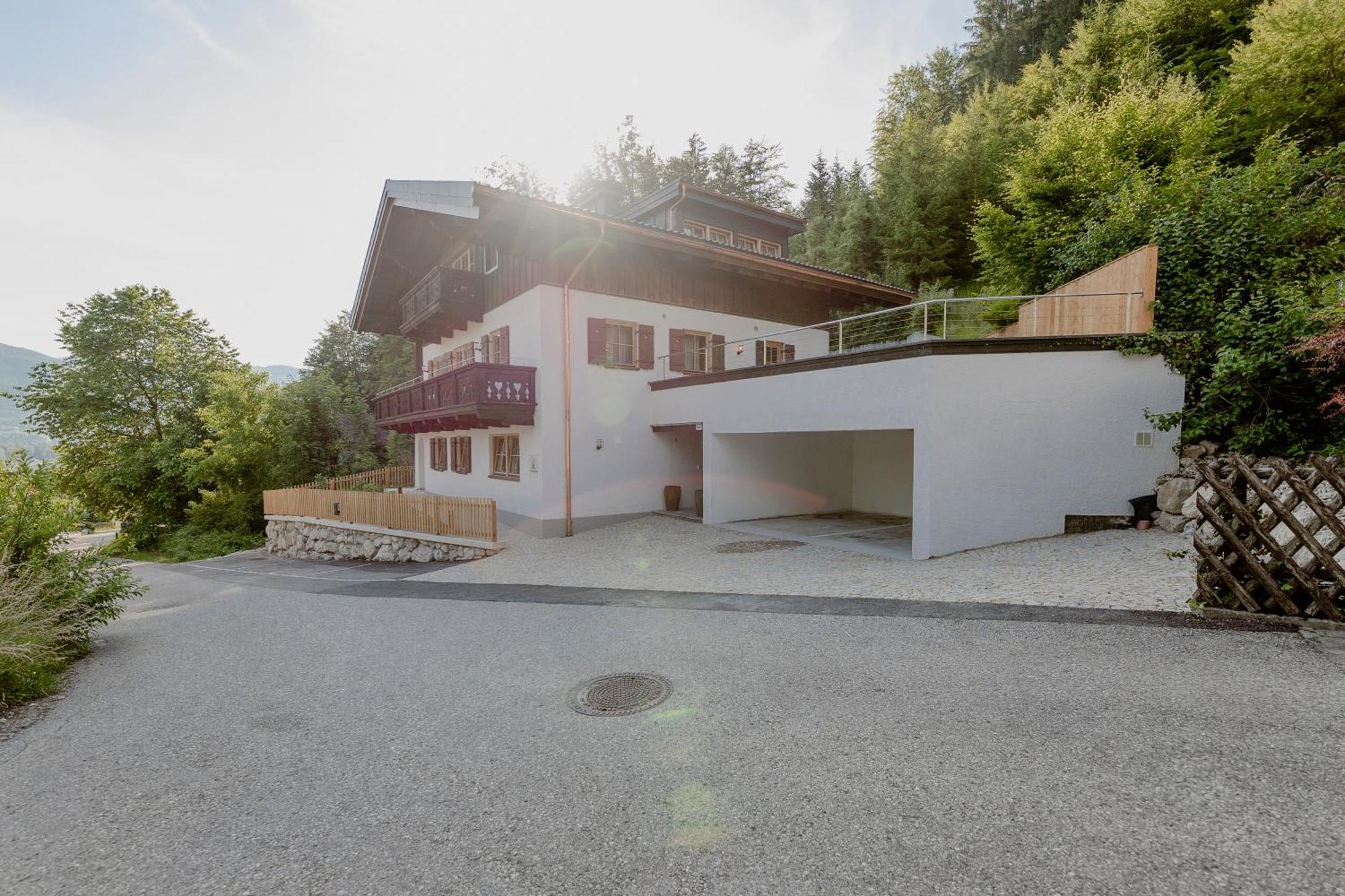 Zur Nandl Apartment *